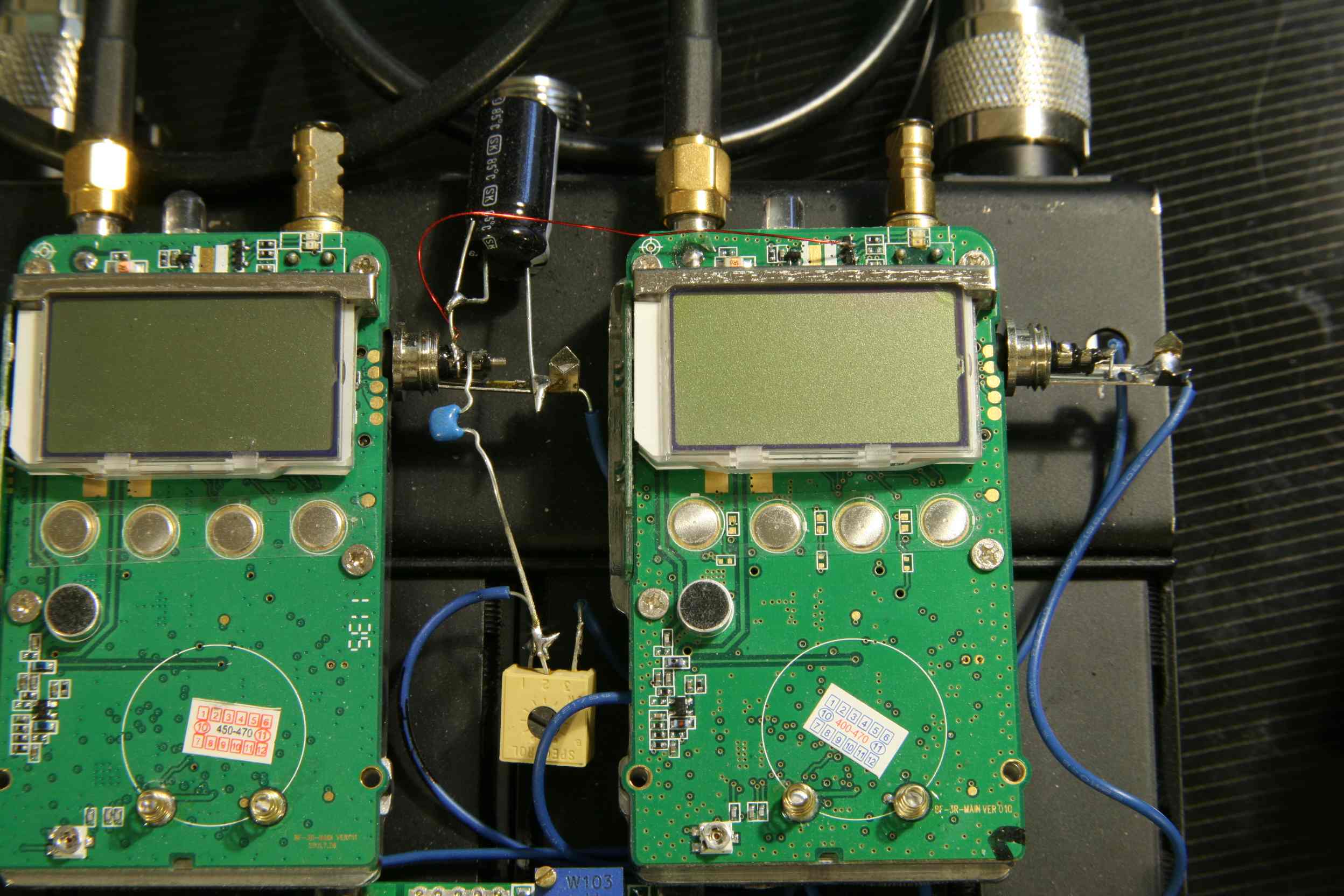 UV-3R Repeater Detailed View of Signal Wiring
